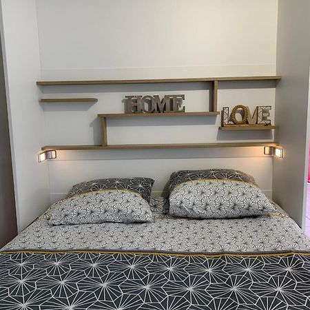 Altea Apartment Pessac Bagian luar foto
