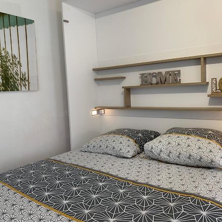 Altea Apartment Pessac Bagian luar foto