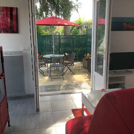Altea Apartment Pessac Bagian luar foto