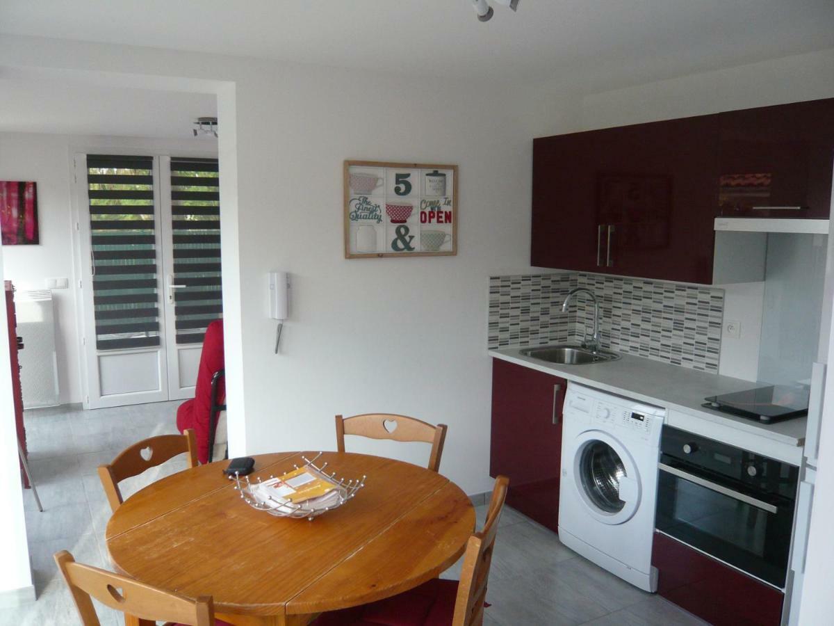 Altea Apartment Pessac Bagian luar foto