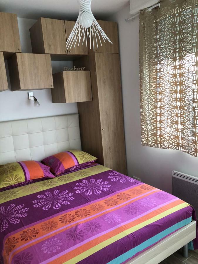 Altea Apartment Pessac Bagian luar foto